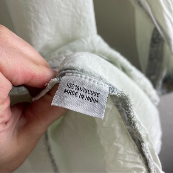 Scully Shirt Button Down Womens Medium Pearl Snap Western Embroidered - Picture 7 of 8